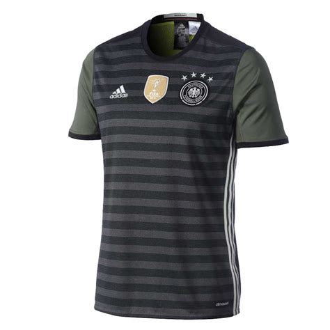 Hier finden sie die wichtigsten antworten rund um den impfstoff sowie zu. DFB Auswärtstrikot & Wendetrikot 2016 | Deutschland Trikot ...