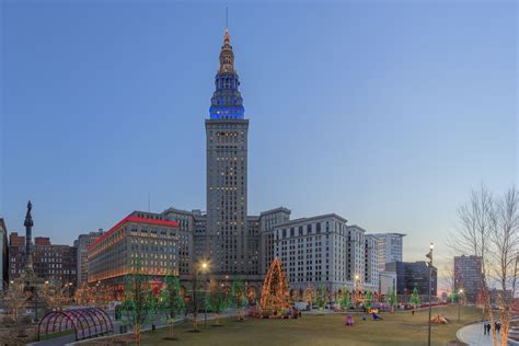 Cleveland And Northeast Ohio Holiday Lights