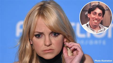 anna faris details ghostbusters director ivan reitman yelling and slapping her butt on set