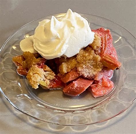 Easy To Make Low Carb Sugar Free Strawberry Rhubarb Crisp The Naked My XXX Hot Girl