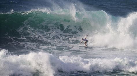 Regional Frontrunners Prepare For Sunset Pro World Surf League