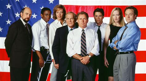 West Wing Cast Reunites Reveals Who President Bartlet Would Endorse