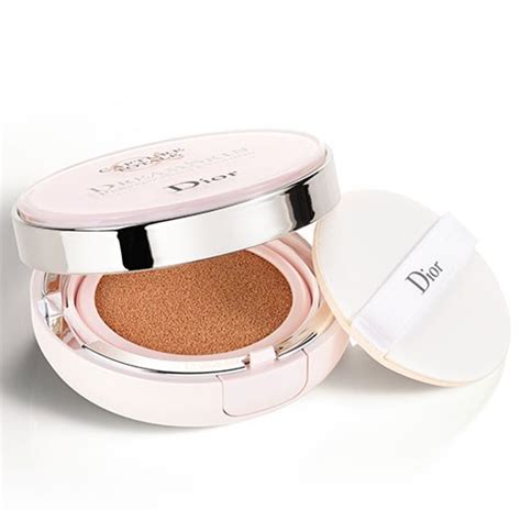 Dior Capture Totale Dreamskin Perfect Skin Cushion Review Beautycrew