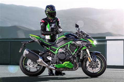 The kerb weight of ninja h2 is 216 kg. 2021-kawasaki-z-h2-se-zh2-special-edition-specs-10 ...