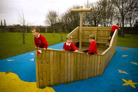 Rudheath Primarys New School Playground Equipment