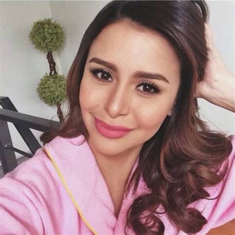 Thank you for all your tweets and comments! Yassi Pressman - | Beautiful Yassi, Cute Smile #pink ...