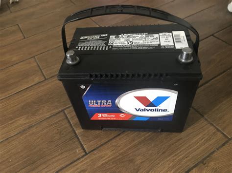 Valvoline 24F-V CCA 650 TRUCK BATTERY for Sale in San Diego, CA - OfferUp