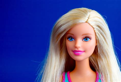 Barbie Cumple 60 Años De Vida Y Mattel Festeja En México Alto Nivel