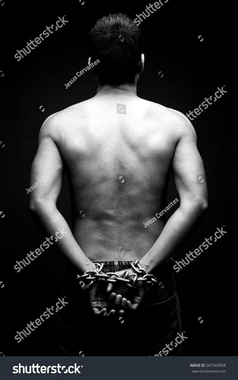 Chained Man Hands Angry Shirtless Slave写真素材 Shutterstock