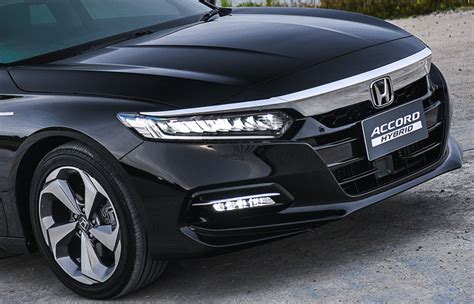 The 2020 honda accord comes with three different drivetrain combinations. First Impression รีวิว ทดลองขับ Honda Accord 2.0 Hybrid ...