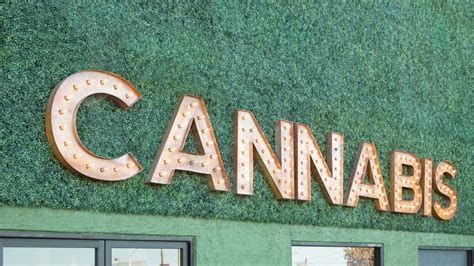 Ontario Doubles Cannabis Retail Store Authorizations