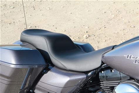 Cheap seats & benches, buy quality automobiles & motorcycles directly from china suppliers:for harley touring road king street electra universal synthetic leather motorcycle backrest cushion pad for harley choppers touring cruiser custom bike/honda suzuki yamaha. Custom Harley-Davidson Street Glide Seat, FLHX, 2014, 2015 ...