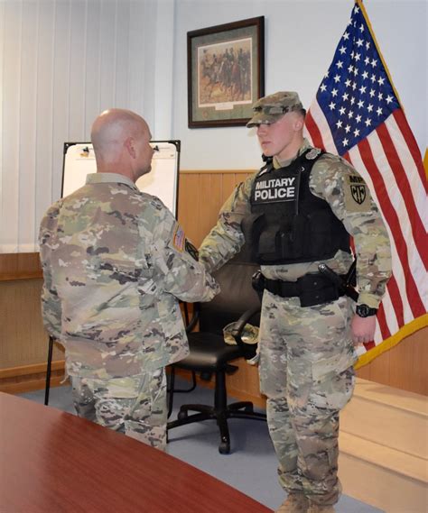 Usareur Cg Visits Usag Ansbach Article The United States Army