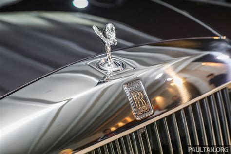 Pricing and which one to buy. 2018 Rolls-Royce Phantom debuts in Malaysia - 6.75 litre ...
