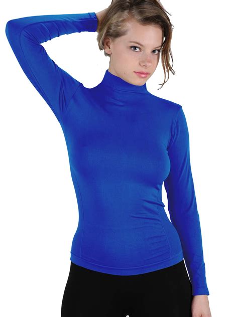 344 Womens Slim Fit T Shirt Mockup Popular Mockups Yellowimages