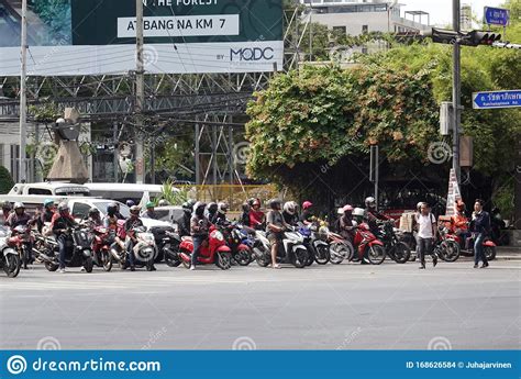 Scooters And Motorcycles In Bangkok Editorial Stock Image - Image of ...