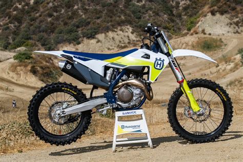 Motard 450 in moto e scooter. 2021 Husqvarna FC 450 Review - Cycle News
