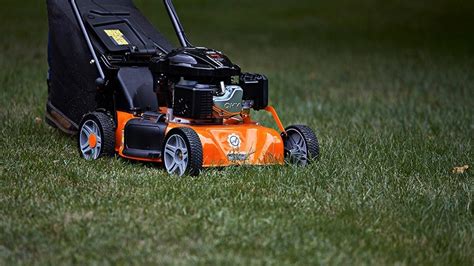 New 2018 Ariens Razor Self Propelled Es 159 Cc Ariens Orange Lawn