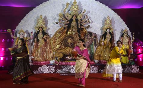Durga Puja Celebrations In India Al Jazeera