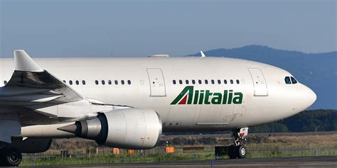Hundreds Of Italian Flights Grounded By Strike Flipboard