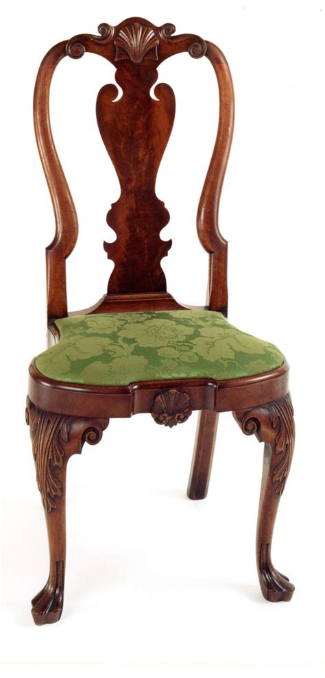 It is characterized by curvy legs and often includes carved shell and when i debuted my queen anne chair makeover, i provided some tip… Andersen & Stauffer Furniture Makers : Seating : Coates ...