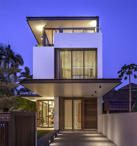 thin but elegant modern house by wallflower architecture design architecture architecture