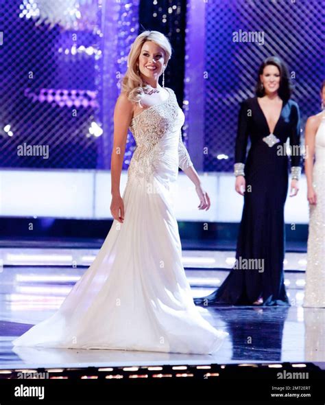 teresa scanlan 17 miss nebraska wins the title of miss america 2011 during the annual pageant