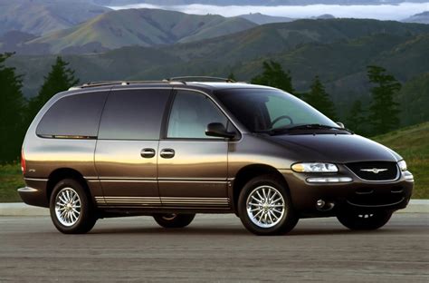 Curbside Classic 1998 Chrysler Town And Country Sx Voyaging Downward