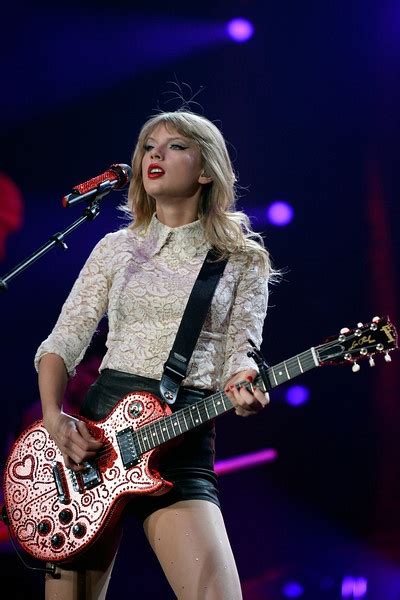 Loved Both Concerts In Az She Is Soooo Amazing Taylor Swift Red