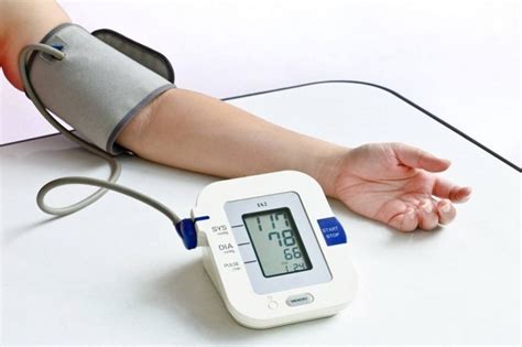 Monitor Mechanism How Do Blood Pressure Monitors Actually Work