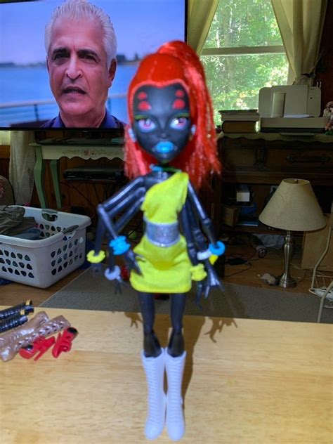 Excellent Condition Monster High Wydowna Spider Doll With Original
