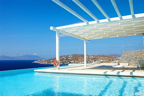 Best Villas in Greece & Greek islands | Greeka