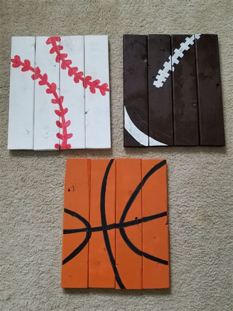Find stockbilleder af sports themed bedroom decor i hd og millionvis af andre royaltyfri stockbilleder, illustrationer og vektorer i shutterstocks samling. Sports Themed Wood Decor | Wood decor, Sports theme, Theme