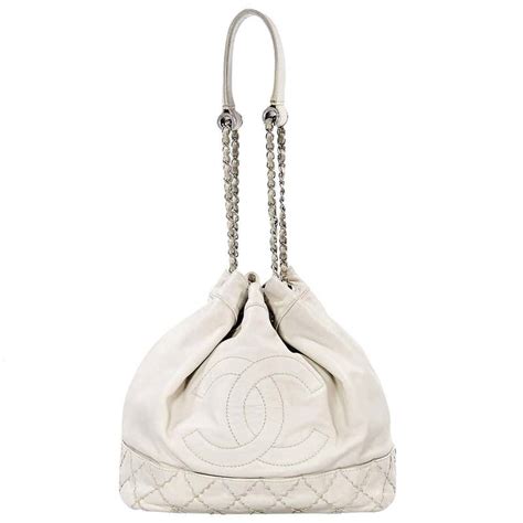 Ivory Chanel Surpique Bucket Bag For Sale At 1stdibs