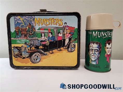 Vintage The Munsters Metal Thermos Lunch Box And Bottle Set Kayro