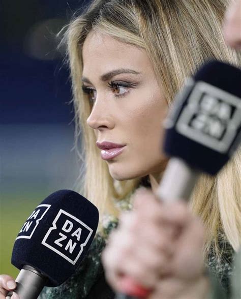 Can yaman e diletta leotta stanno insieme lui risponde e spuntano le foto di un bacio. Así es Diletta Leotta, la 'Sara Carbonero' italiana que ha enamorado Can Yaman