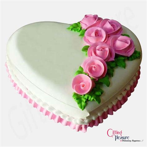 Affordable and search from millions of royalty free images, photos and vectors. Buy Heart Shaped Cream Cake Online in India - Gifting Pleasure