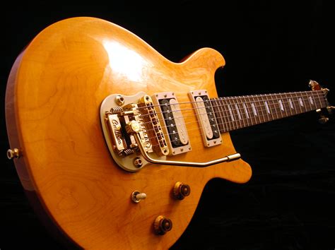 Filegibson Les Paul Dc With Gold Stetsbar Wikimedia Commons