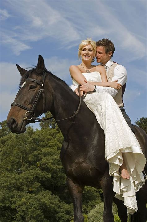 Pin By Kris Hintz On Weddings On Horseback Horse Wedding Photos