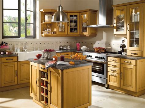 Transformer une cuisine rustique en cuisine contemporaine pour moins de 2euros et sans décaper avec les peintures eléonore déco. DECORATION CUISINE RUSTIQUE - FRA Décoration Neuf