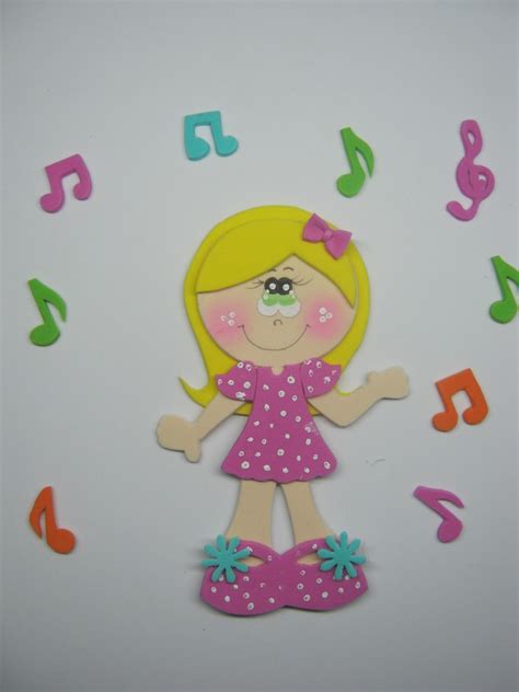 El foamy o goma eva es un material termoplástico que está formado por etileto y vinilo e acetato (de ahí su nombre, ¿lo véis). Mis Fofuchas 2013 Artfoamicol: COMO HACER MUÑECA FOFUCHA ...