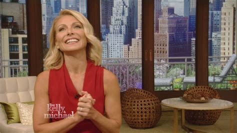 Kelly Ripa On Live Says Incident Over Michael Strahans Exit