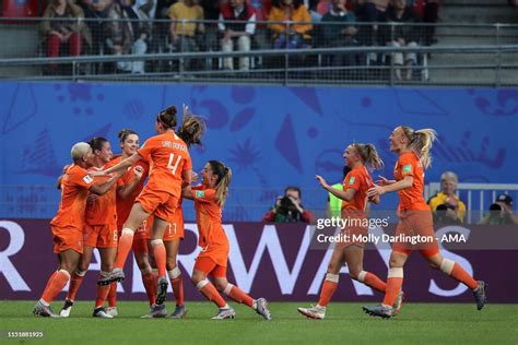 Lieke Martens Of The Netherlands Celebrates After Scoring A Goal To News Photo Getty Images