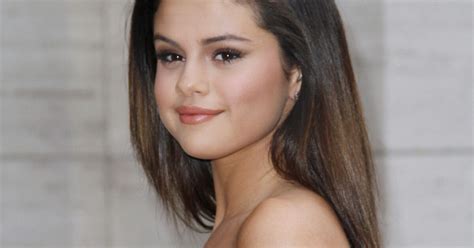 Selena Gomez Recebe Cr Ticas Por Convidar Justin Bieber Para Seu Anivers Rio Purepeople