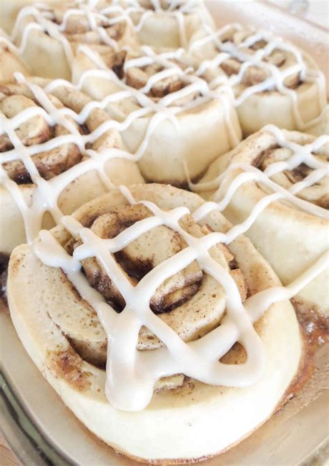 Made from granulated sugar and drizzled over loaves powdered sugar icing. Caramel Apple Cinnamon Rolls With Brown Sugar Cream Cheese ...