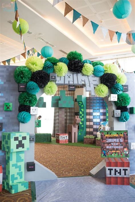 Nicole did such a great job on the decorations and the kids loved it! Entrance arch from a Minecraft Birthday Party on Kara's ...