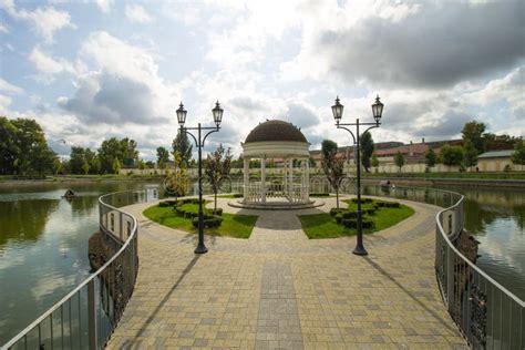Central City Garden With Lake In Kremenchuk Ukraine Editorial Stock