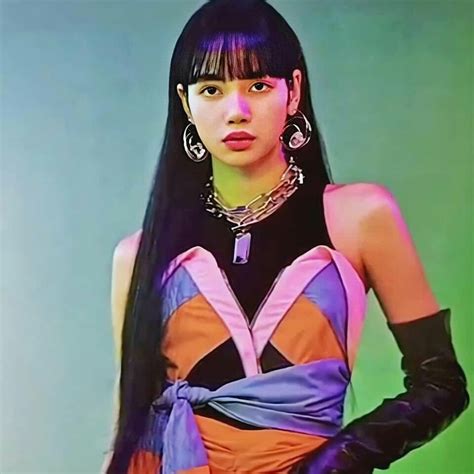 Lisa Blackpinks Instagram Post “stunning🔥 Blackpink 리사 Lisa