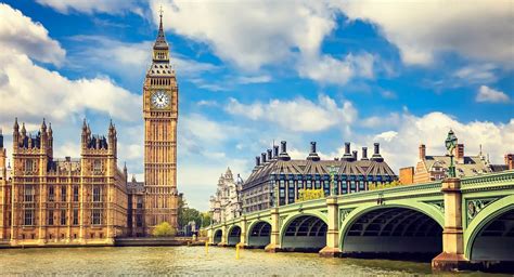 Video Tour In London The Famous Clock Big Ben Stands Near The Houses Of