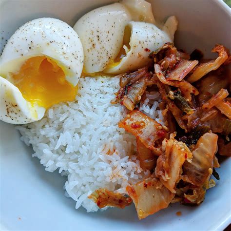 Rice With Kimchi And Eggs The Perfect Breakfast Kimchi And Eggs